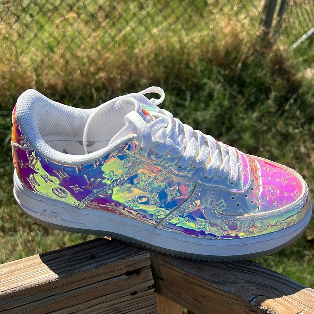 Custom creations Air Force in an iridescent LV print
